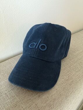 ALO Yoga Navy Baseball Hat with Embroidered Logo